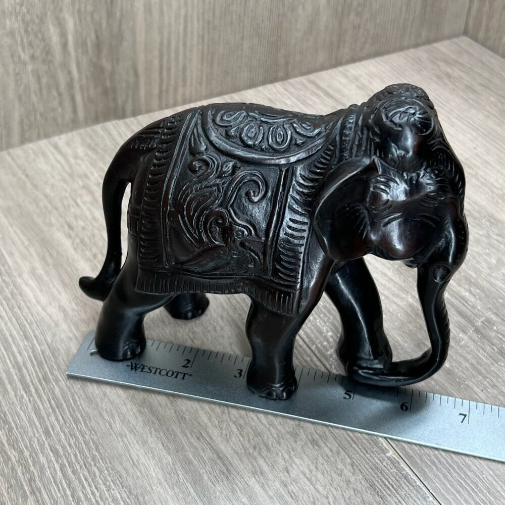 Blac Carved Elephant Figurine Statue Home Decor Lucky Charm Collectible - Picture 13 of 13